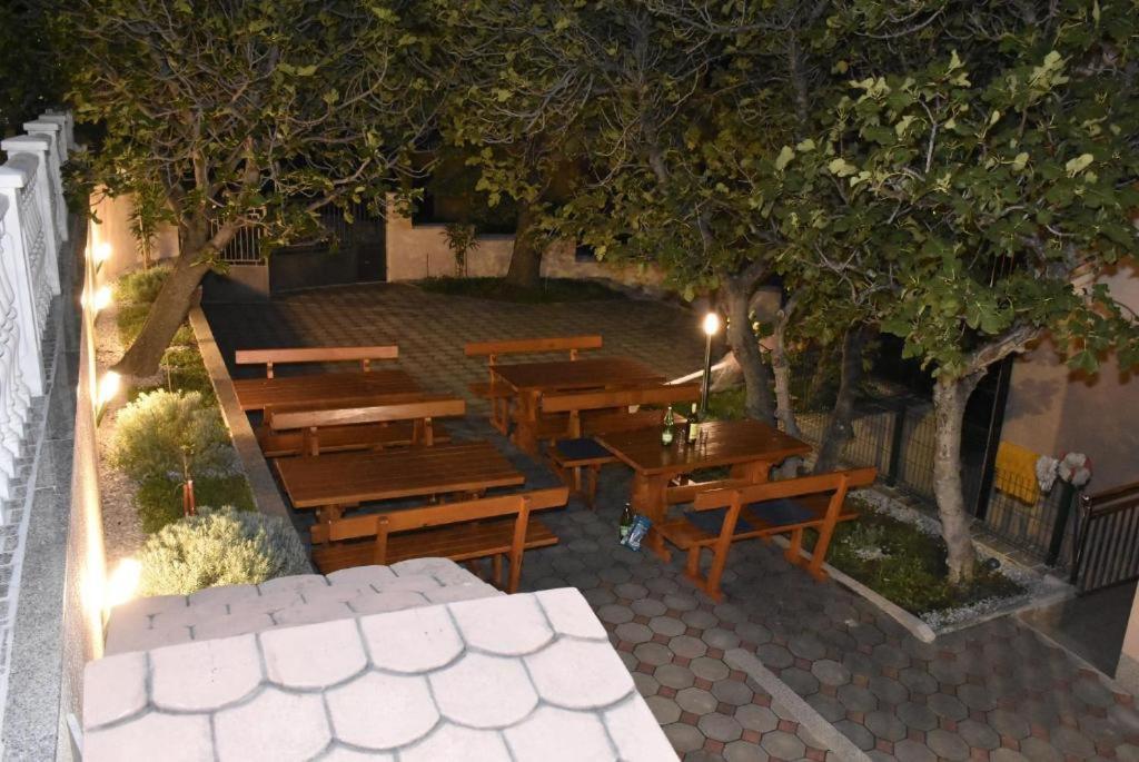 Apartmani Mira Klenovica Extérieur photo