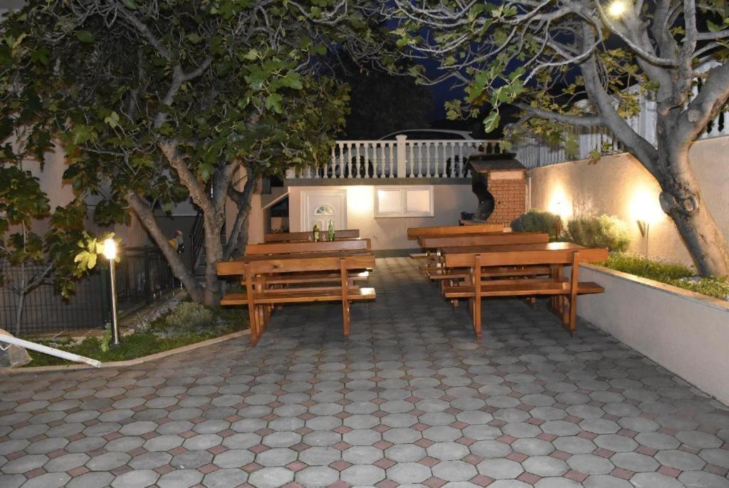 Apartmani Mira Klenovica Extérieur photo